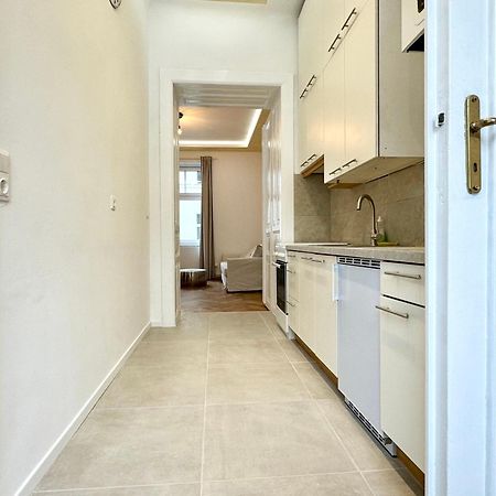 Luxury Apartment At Famous Vienna Kutschkermarkt Exterior foto