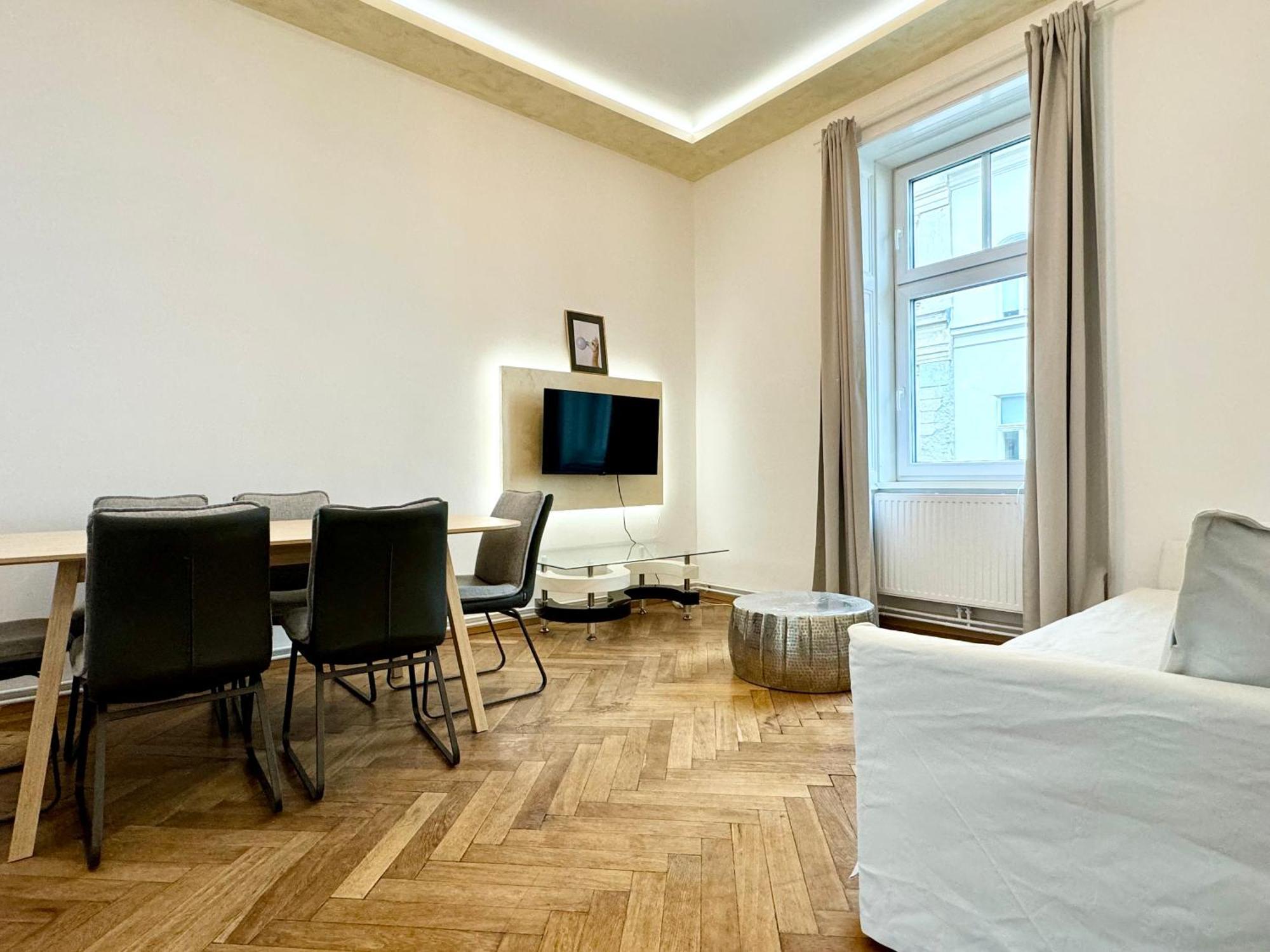 Luxury Apartment At Famous Vienna Kutschkermarkt Exterior foto